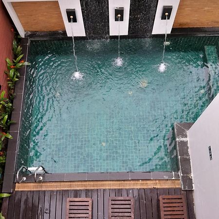 My Hotel Phuket Patong Buitenkant foto